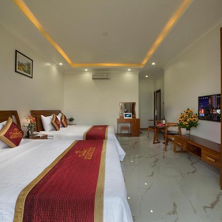 Quang Tung Hotel Dong Khe Sau Exterior photo