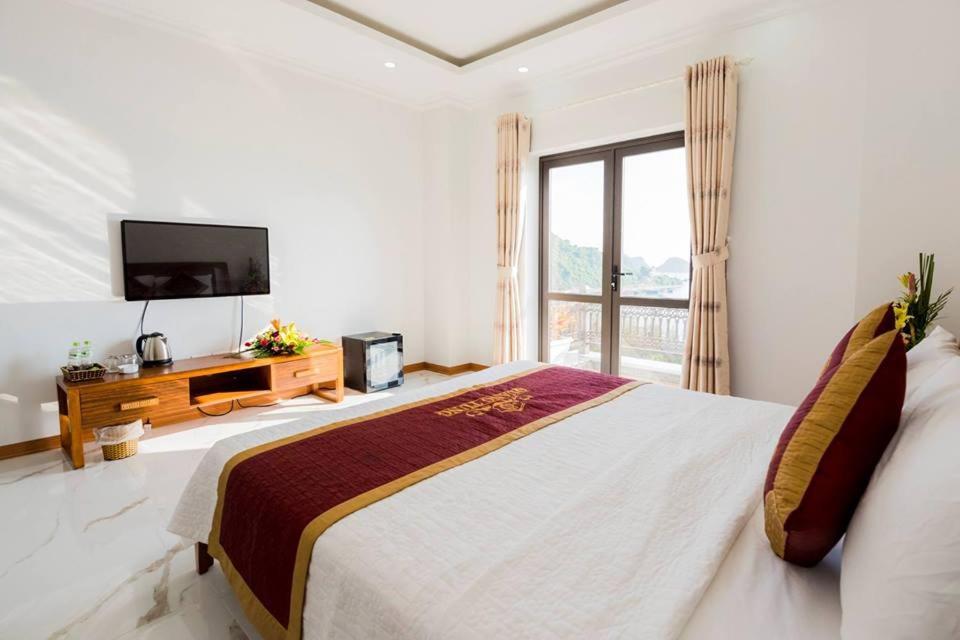 Quang Tung Hotel Dong Khe Sau Exterior photo
