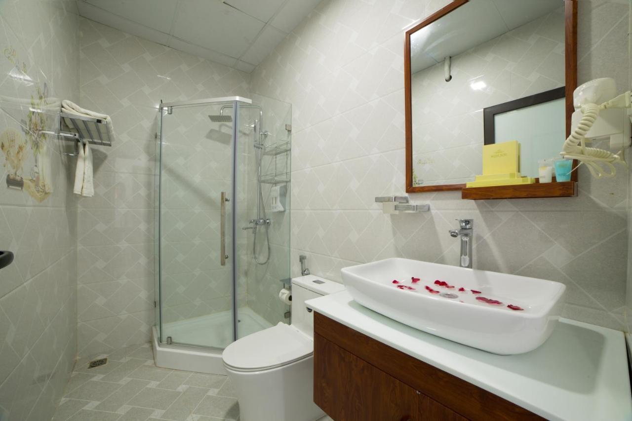 Quang Tung Hotel Dong Khe Sau Exterior photo